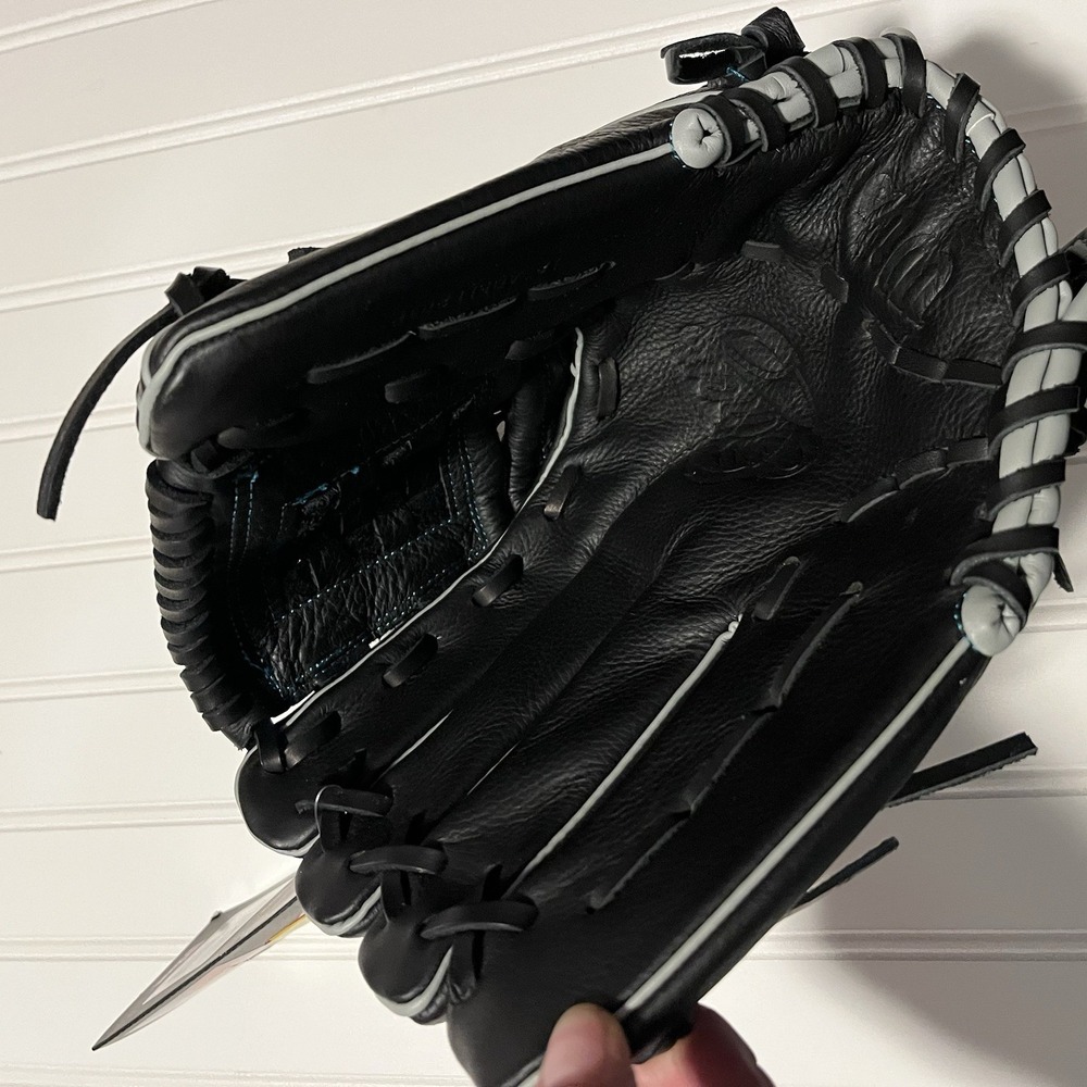 Wilson A500 Siren 12" Youth Infield Fastpitch Softball Glove black NEW LHT - Picture 6 of 8